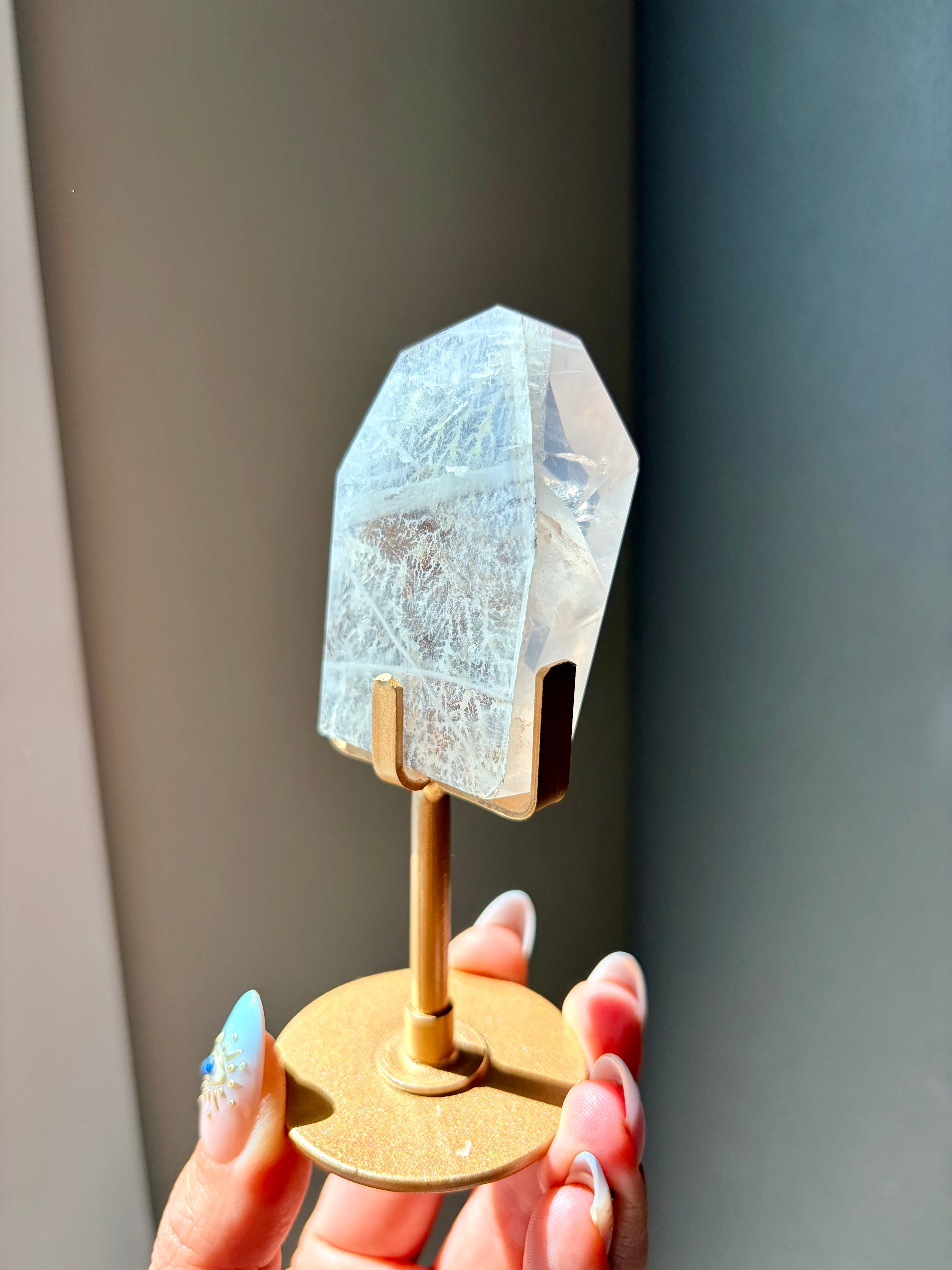 Dendritic Quartz Freeform on Gold Stand