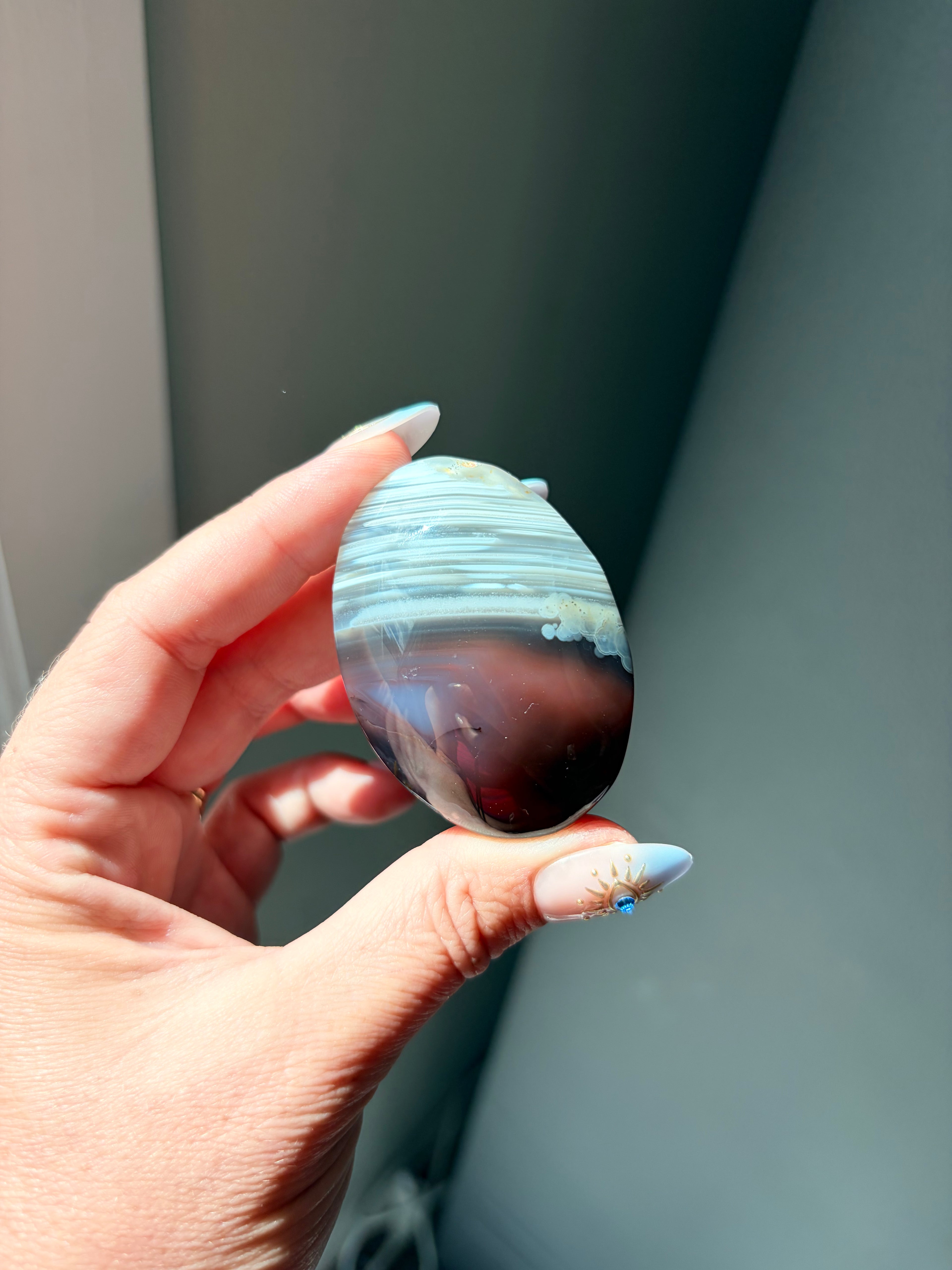 Swazi Agate Palm Stone