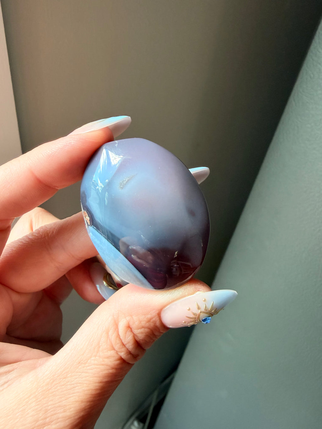 Swazi Agate Palm Stone