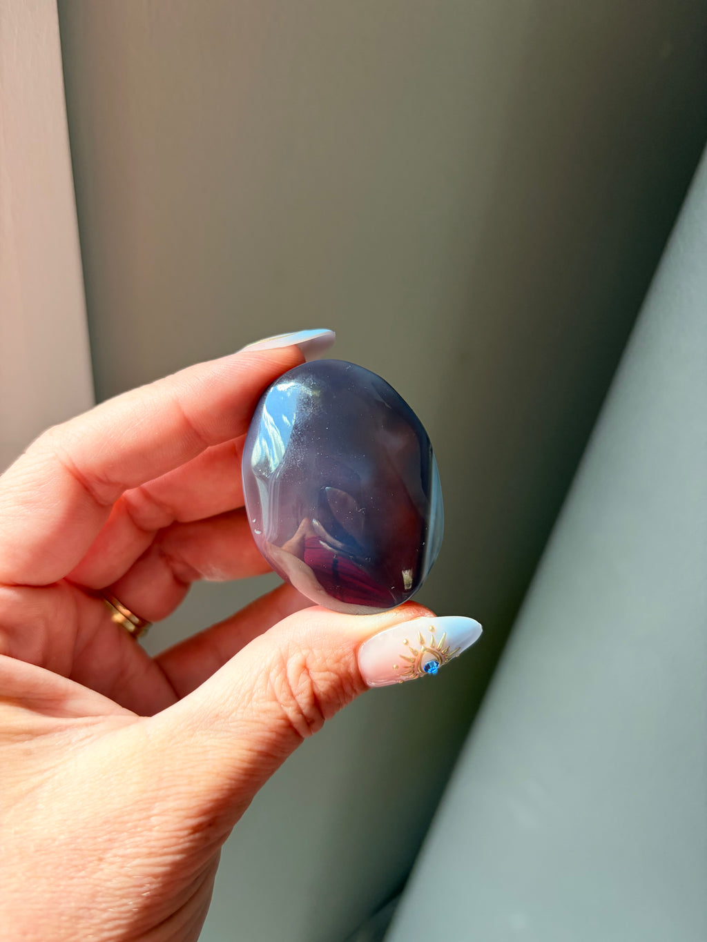 Swazi Agate Palm Stone