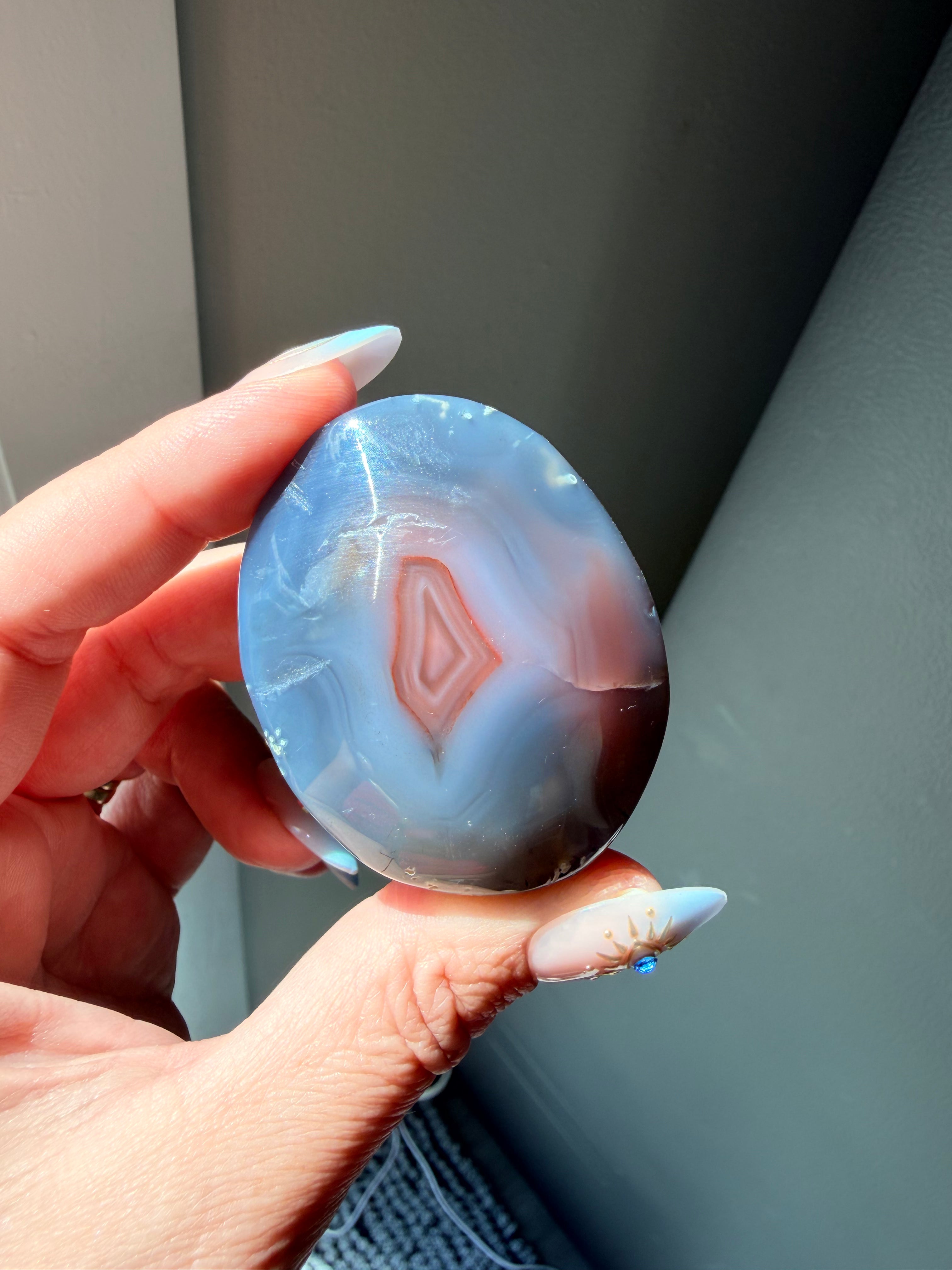 Swazi Agate Palm Stone