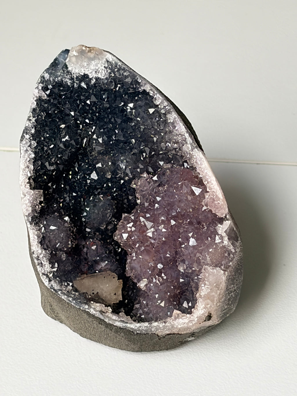 Crystallized Apophyllite on Chalcedony with Calcite Freeform