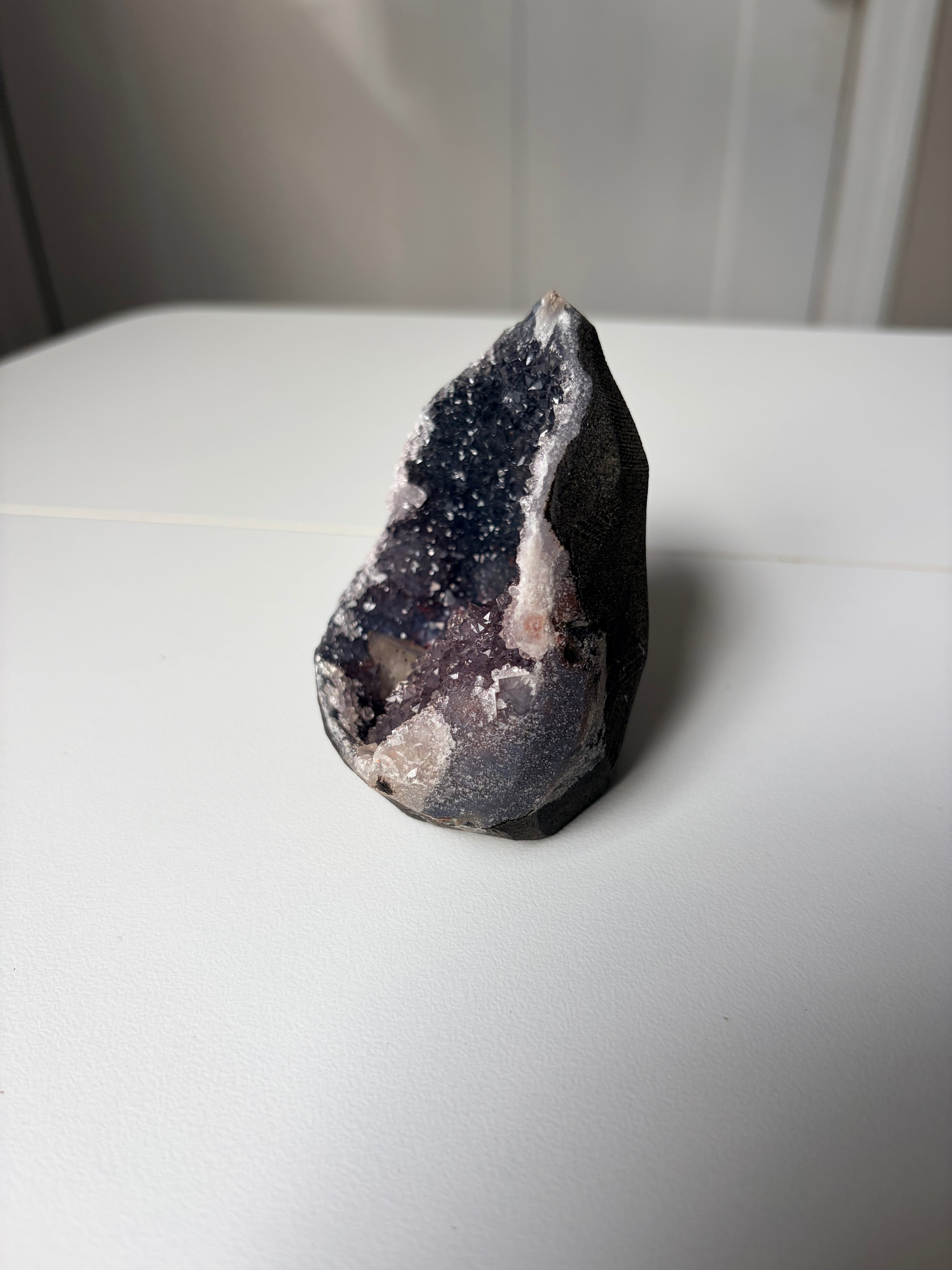 Crystallized Apophyllite on Chalcedony with Calcite Freeform