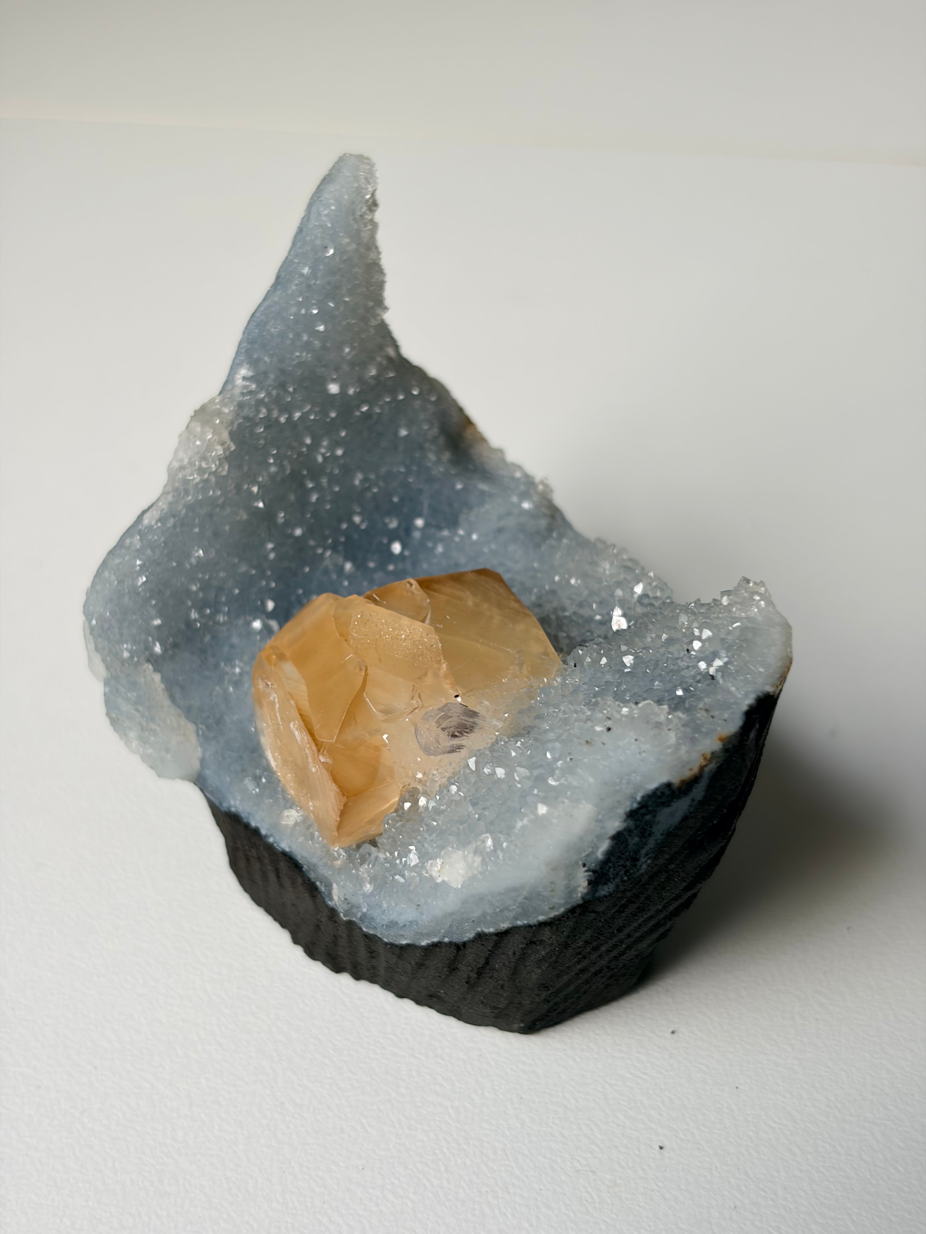 Crystallized Apophyllite on Chalcedony with Calcite Freeform