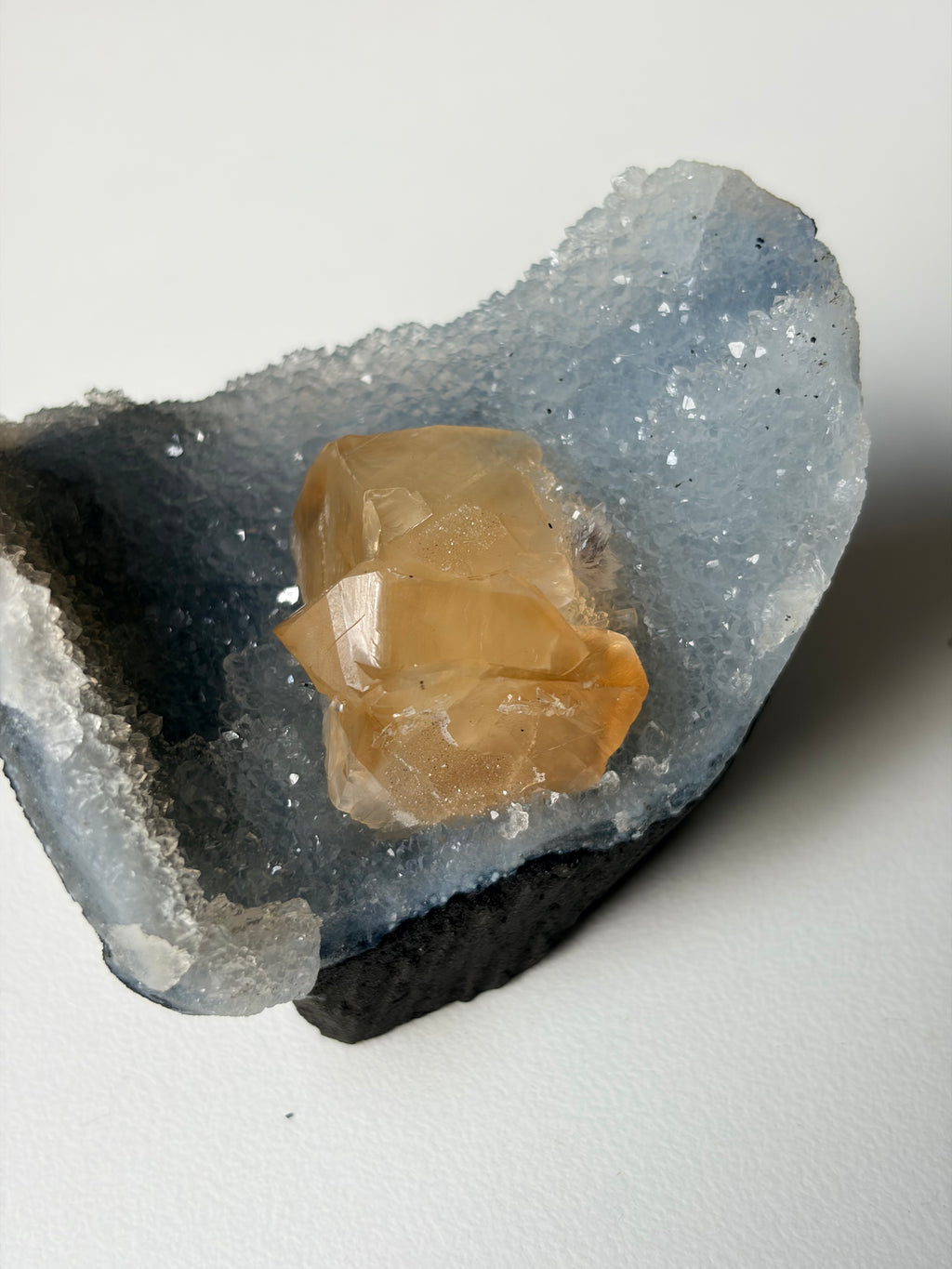Crystallized Apophyllite on Chalcedony with Calcite Freeform