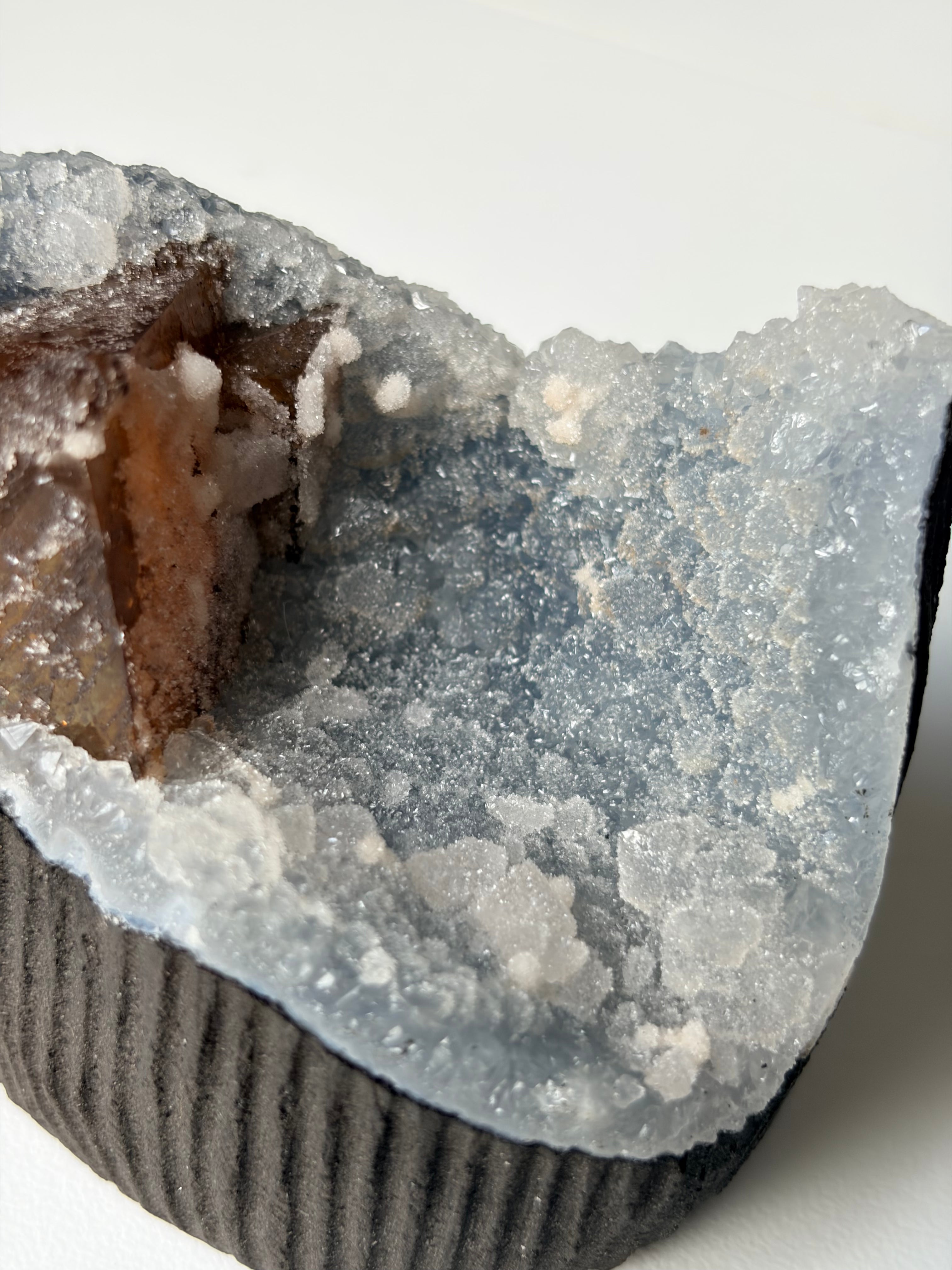 Crystallized Apophyllite on Chalcedony with Calcite Freeform