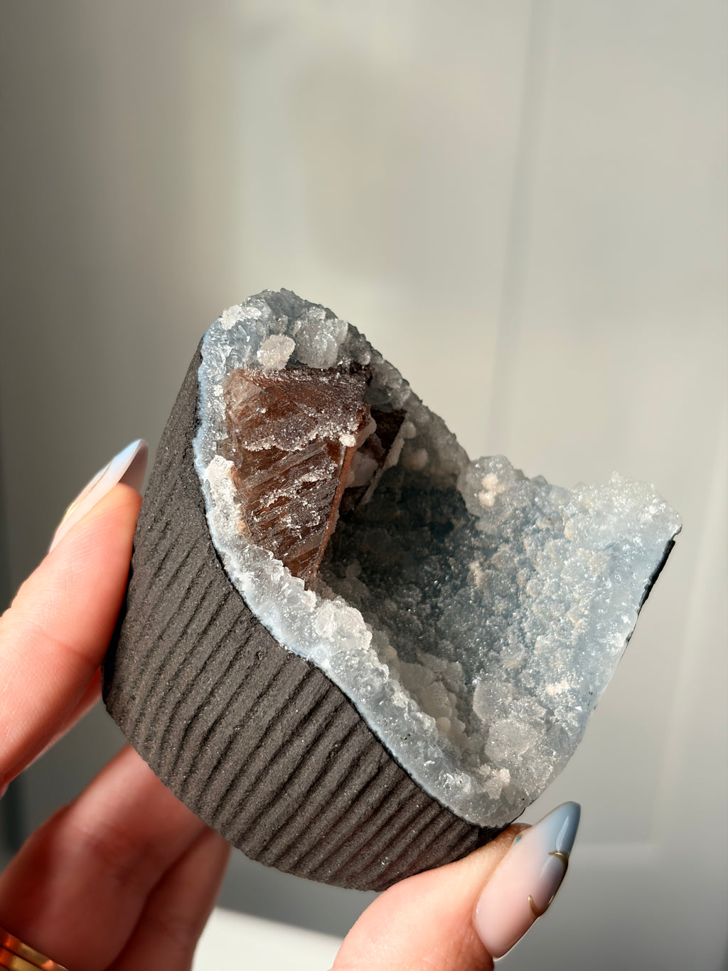 Crystallized Apophyllite on Chalcedony with Calcite Freeform