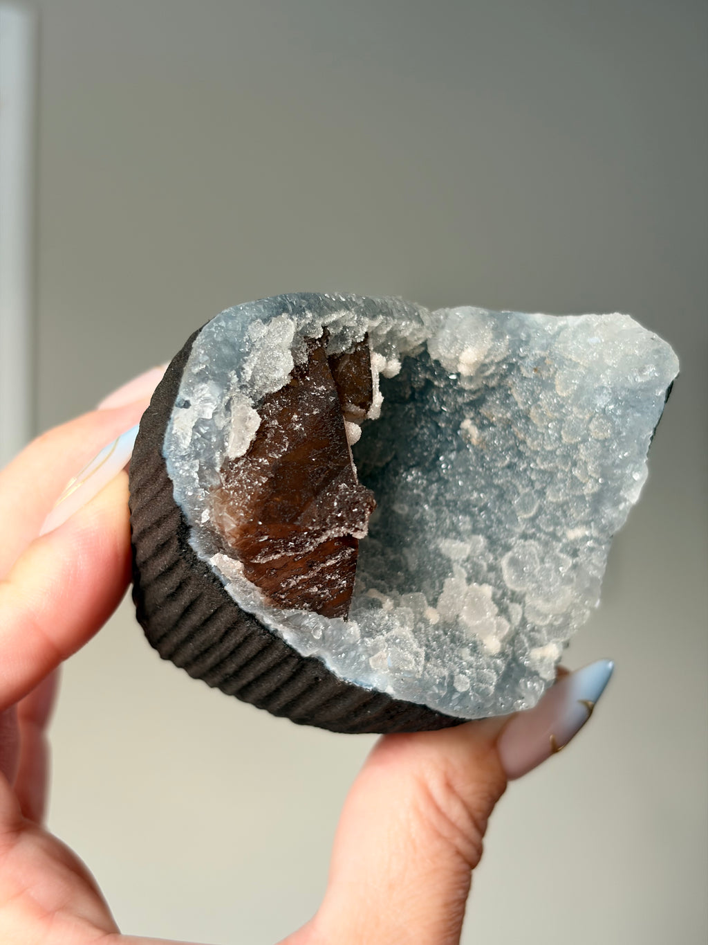 Crystallized Apophyllite on Chalcedony with Calcite Freeform