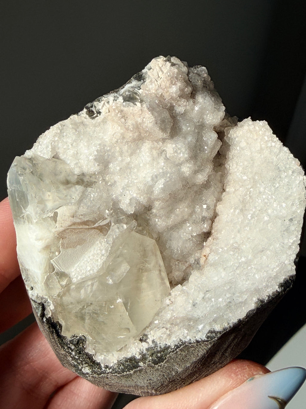 Crystallized Apophyllite on Chalcedony with Calcite Freeform